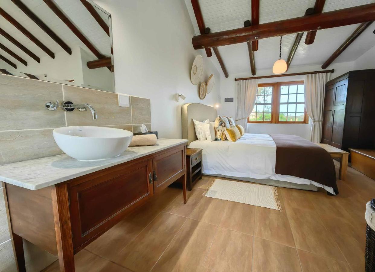 Oyster Bay Lodge Dış mekan fotoğraf